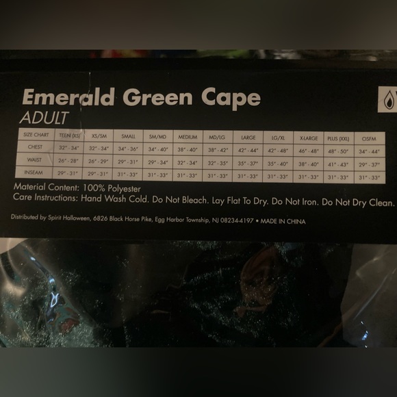 Spirit Halloween Emerald Green Velvet Cape Adult Size Costume Unisex Versatile - Picture 4 of 7